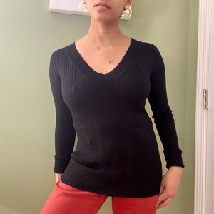 derek heart Black v-neck ribbed sweater